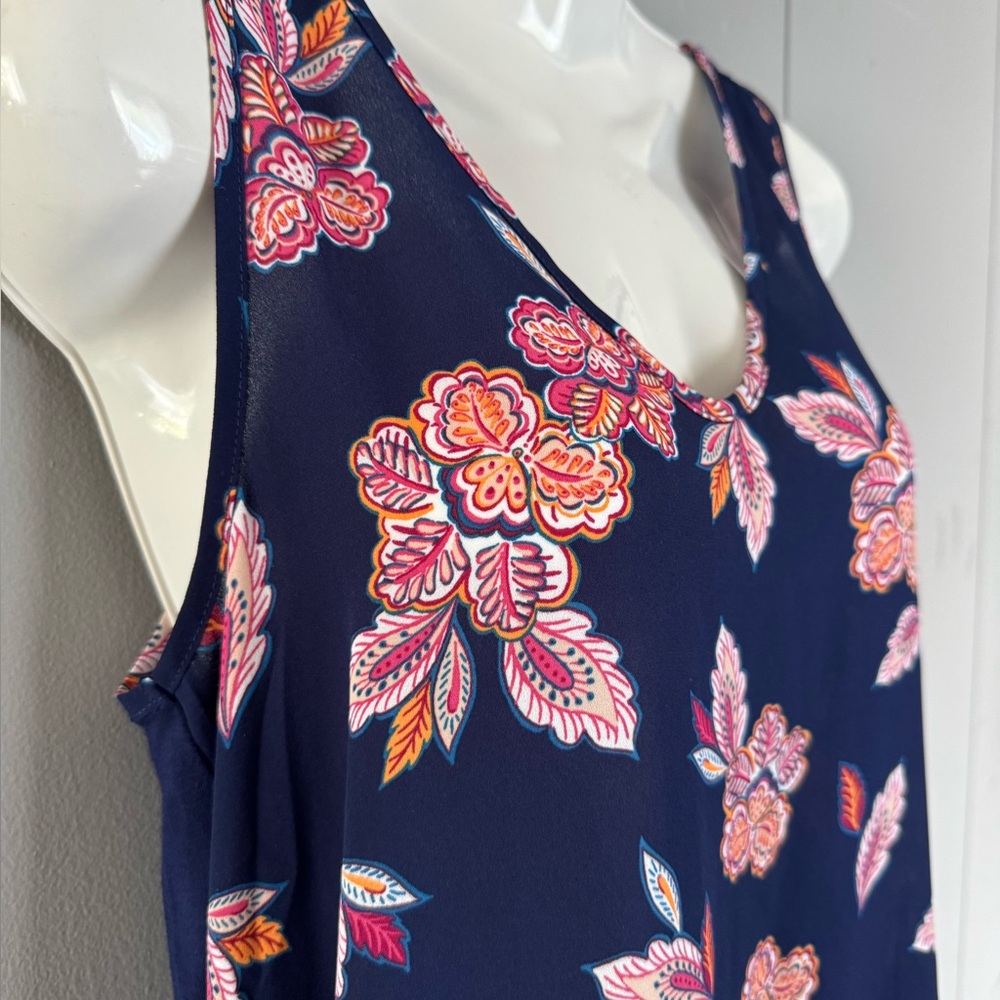 LOFT Floral Patterned Sleeveless Top. Barely worn, size S